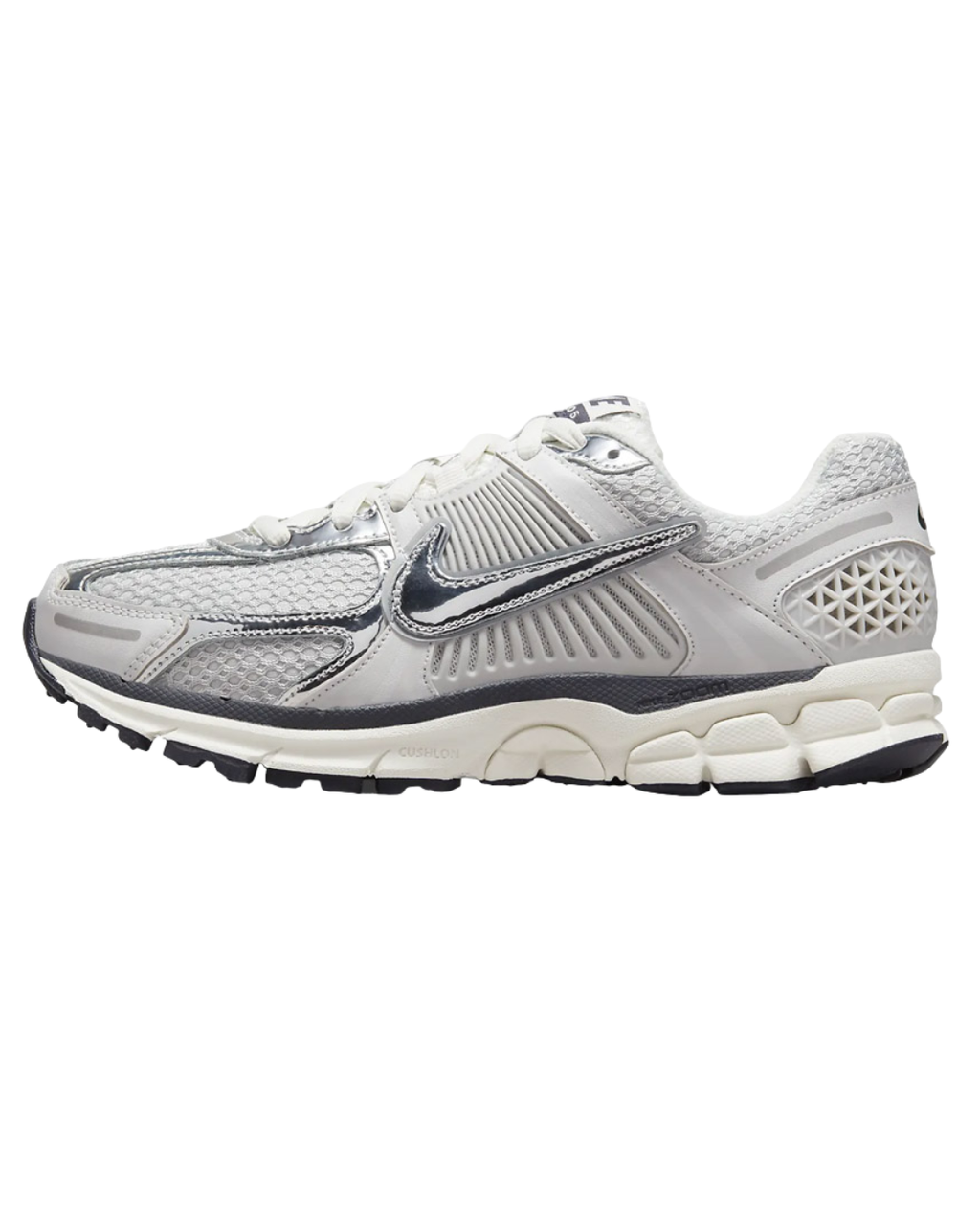 NIKE VOMERO 5