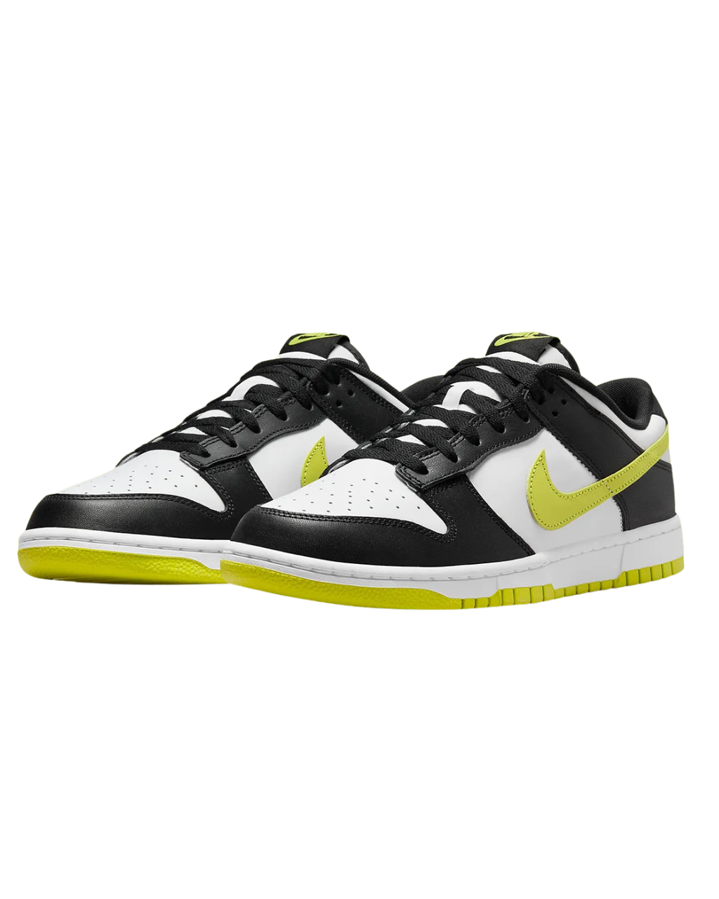 NIKE DUNK LOW