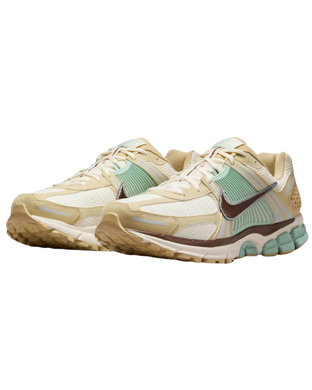 NIKE VOMERO 5