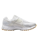 NIKE VOMERO 5